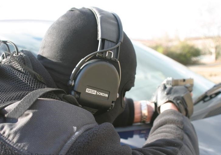 Ремонт активных наушников Киев